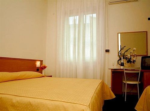 Hotel Masaccio Сан-Джованни-Вальдарно Экстерьер фото